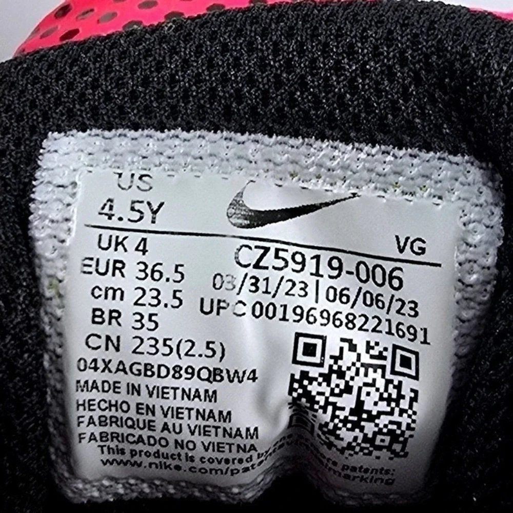 Nike Hyperdiamond 4 Keystone‎ Softball Cleats Kids 4.5Y Pink Black Low Top